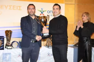 Οι πρωταγωνιστές του χάντμπολ τιμήθηκαν σε μια λαμπρή γιορτή (φώτος)