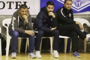 Η Ανόρθωση "έσπασε" το αήττητο του ΑΠΟΕΛ (φώτος)