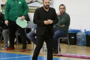 (Φώτος) Πήρε το αιώνιο η Ομόνοια!