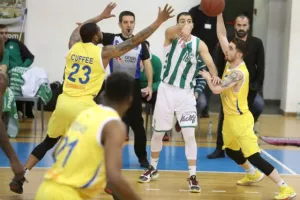(Φώτος) Πήρε το αιώνιο η Ομόνοια!