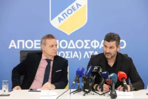 ΟΥΖΟΥΝΙΔΗΣ: "Είμαστε το ΑΠΟΕΛ, πρέπει να κυριαρχούμε!" (φώτος/βίντεο)