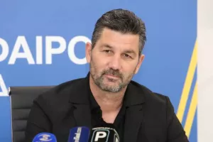 ΟΥΖΟΥΝΙΔΗΣ: "Είμαστε το ΑΠΟΕΛ, πρέπει να κυριαρχούμε!" (φώτος/βίντεο)