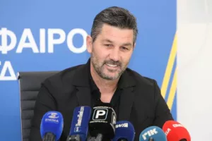 ΟΥΖΟΥΝΙΔΗΣ: "Είμαστε το ΑΠΟΕΛ, πρέπει να κυριαρχούμε!" (φώτος/βίντεο)