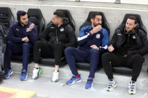 Ματσάρα και τεσσάρα... απ' το 90' και μετά!! (φώτος)