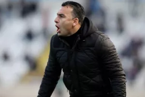 Ματσάρα και τεσσάρα... απ' το 90' και μετά!! (φώτος)