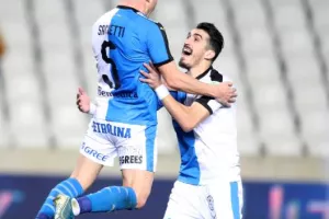 Ματσάρα και τεσσάρα... απ' το 90' και μετά!! (φώτος)