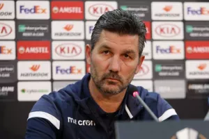 ΟΥΖΟΥΝΙΔΗΣ: "Στόχος να κερδίσουμε/έξτρα - παίκτης ο κόσμος!" (ΑΠΑΝΤΗΣΕ για τους τραυματίες)