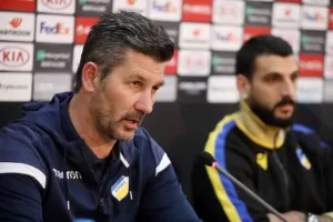 ΟΥΖΟΥΝΙΔΗΣ: "Στόχος να κερδίσουμε/έξτρα - παίκτης ο κόσμος!" (ΑΠΑΝΤΗΣΕ για τους τραυματίες)