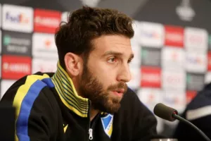 ΟΥΖΟΥΝΙΔΗΣ: "Το 3-0 δεν δείχνει την πραγματική διαφορά/Υποχρέωση απέναντι στην ομάδα..." (Φώτος)