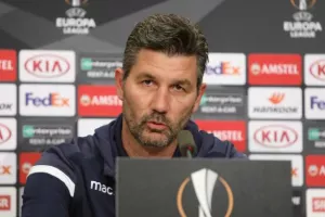 ΟΥΖΟΥΝΙΔΗΣ: "Το 3-0 δεν δείχνει την πραγματική διαφορά/Υποχρέωση απέναντι στην ομάδα..." (Φώτος)