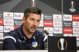 ΟΥΖΟΥΝΙΔΗΣ: "Το 3-0 δεν δείχνει την πραγματική διαφορά/Υποχρέωση απέναντι στην ομάδα..." (Φώτος)