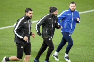 Στάθης/ Έτοιμος