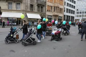 Έδωσαν... χρώμα οι ΑΠΟΕΛίστες (Φώτος)