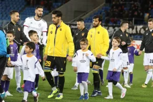 "Αντίο" στην Ευρώπη... με το κεφάλι ψηλά (Φώτος)