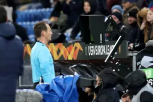 "Αντίο" στην Ευρώπη... με το κεφάλι ψηλά (Φώτος)