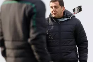 Τρένο... ο Ερμής και 15ο τρίποντο! (φώτος)