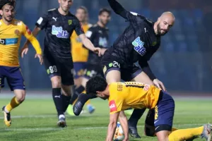 ΜΗΔΕΝ και… ΟΛΑ ανοιχτά! (φώτος)