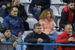 ΧΩΡΙΣ νικητή και... ΟΛΑ ανοικτά! (Φώτος)
