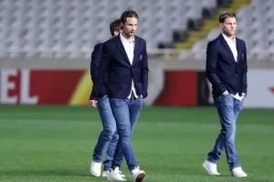 Άσχημη βραδιά και βαριά ήττα για ΑΠΟΕΛ (Φώτος)
