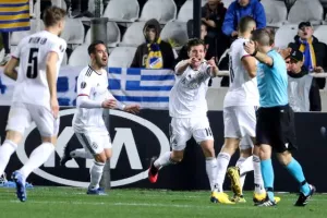 Άσχημη βραδιά και βαριά ήττα για ΑΠΟΕΛ (Φώτος)
