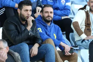 Τριάρα με ΤΖΙΜΗ και τώρα ΑΠΟΕΛ! (φώτος)