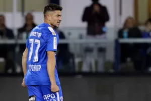 Τριάρα με ΤΖΙΜΗ και τώρα ΑΠΟΕΛ! (φώτος)