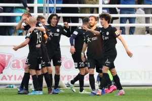 Πεντάρα-ΟΝΕΙΡΟ ο Εθνικός/ ΔΙΑΣΥΡΜΟΣ και... μαύρο απόγευμα για Ανόρθωση (φώτος)