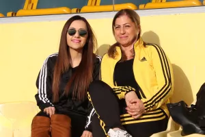 Με τα ΚΙΤΡΙΝΑ