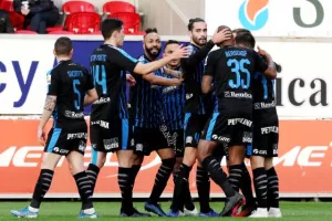 Μεγάλο παιχνίδι, μεγάλο διπλό ο Απόλλωνας (φώτος)