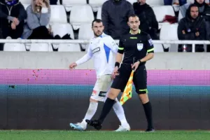 Ντέρμπι με λίγες φάσεις, χωρίς γκολ και... μοιρασιά (φώτος)