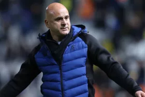 Ντέρμπι με λίγες φάσεις, χωρίς γκολ και... μοιρασιά (φώτος)