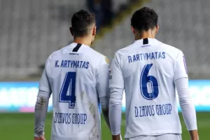 Ντέρμπι με λίγες φάσεις, χωρίς γκολ και... μοιρασιά (φώτος)