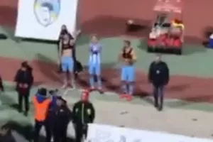 (ΒΙΝΤΕΟ) Φόλπρεχτ, Αραγιούρι και Βαλακάρι... χορεύουν στον ρυθμό της κερκίδας!