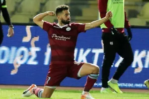Ο ΒΑΡΕΛΑ της Almeria, της Λάρισας και της Wisla Plock... τώρα και της ΕΝΠ!