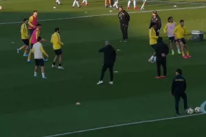 ΕΠΙΛΟΓΕΣ Κερκεζ/Η εντεκάδα της ΑΕΛ