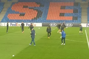 (ΦΩΤΟΣ) Η προπόνηση του ΑΠΟΕΛ στο St. Jakob Park