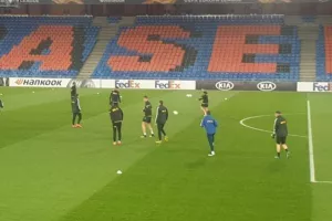(ΦΩΤΟΣ) Η προπόνηση του ΑΠΟΕΛ στο St. Jakob Park