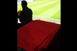 Κουβέρτες/Δημοσιογραφικά 
