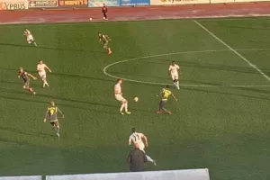 Η Δόξα τα ΛΑΘΗ, η Πάφος τα ΓΚΟΛ! (Φώτος)