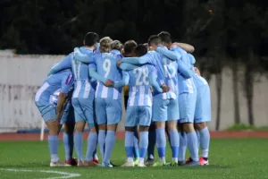 Από ΕΝΑ ημίχρονο/Από ΕΝΑ βαθμό (φώτος)