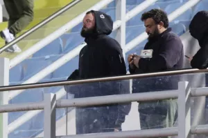 Από ΕΝΑ ημίχρονο/Από ΕΝΑ βαθμό (φώτος)