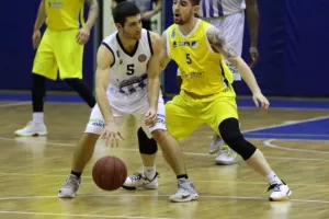 ΝΙΚΗ στη Πάφο για το ΑΠΟΕΛ (φώτος) 