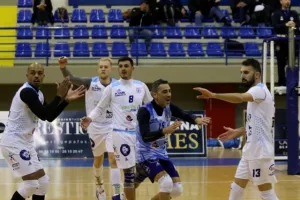 Διπλό... και πρωτιά για την Ομόνοια! (φώτος)