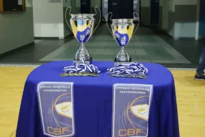 ΚΥΠΕΛΛΟΥΧΟΣ για 15η φορά στην ιστορία της η ΑΕΛ (φώτος)