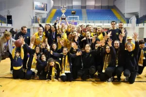 ΚΥΠΕΛΛΟΥΧΟΣ για 15η φορά στην ιστορία της η ΑΕΛ (φώτος)