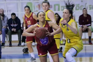 ΚΥΠΕΛΛΟΥΧΟΣ για 15η φορά στην ιστορία της η ΑΕΛ (φώτος)