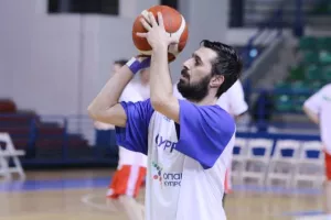 Ήττα για την Εθνική (φώτος)