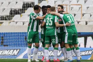 ΚΥΡΙΑΡΧΙΑ με τριάρα και... κερασάκι τον 16χρονο Λοΐζου! (Φώτος)