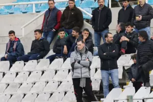 ΚΥΡΙΑΡΧΙΑ με τριάρα και... κερασάκι τον 16χρονο Λοΐζου! (Φώτος)