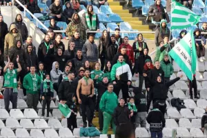 ΚΥΡΙΑΡΧΙΑ με τριάρα και... κερασάκι τον 16χρονο Λοΐζου! (Φώτος)